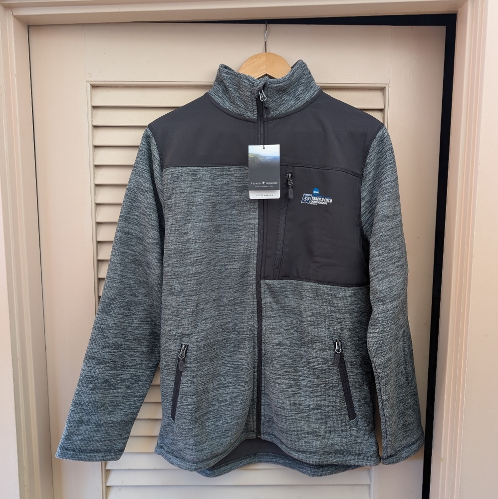 NWT Fossa Sequoia Full Zip w/ NCAA branding